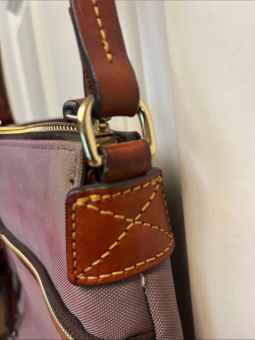 Dooney & Bourke Grey Nylon Crossbody Bag DAMAGED - Picture 5 of 16